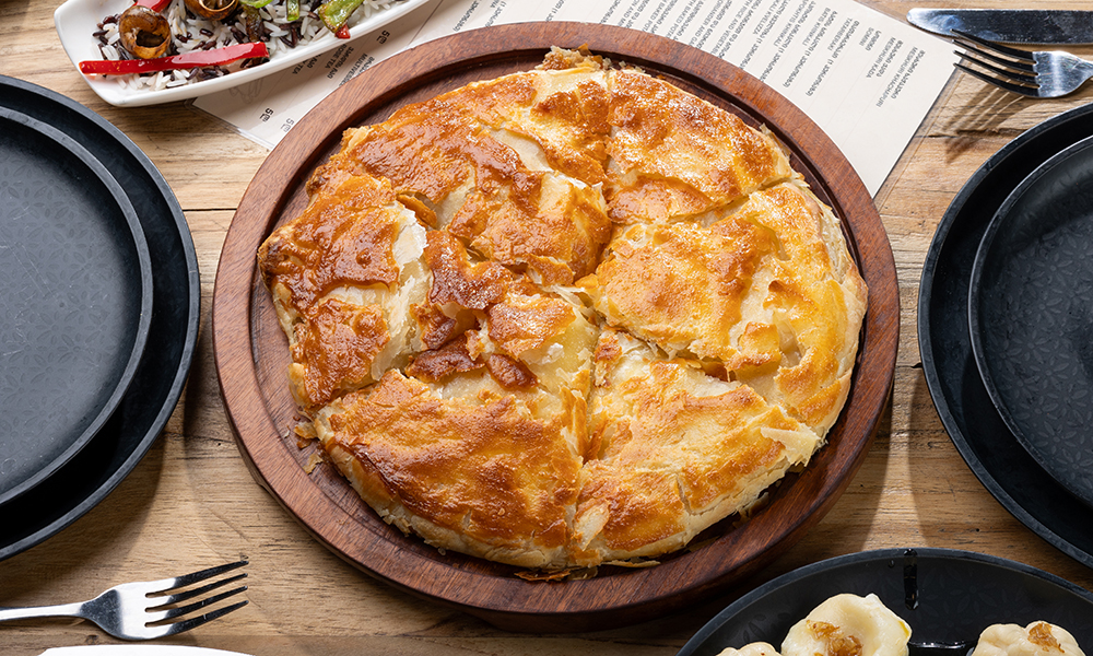 Georgian (Meskhurian) Khachapuri